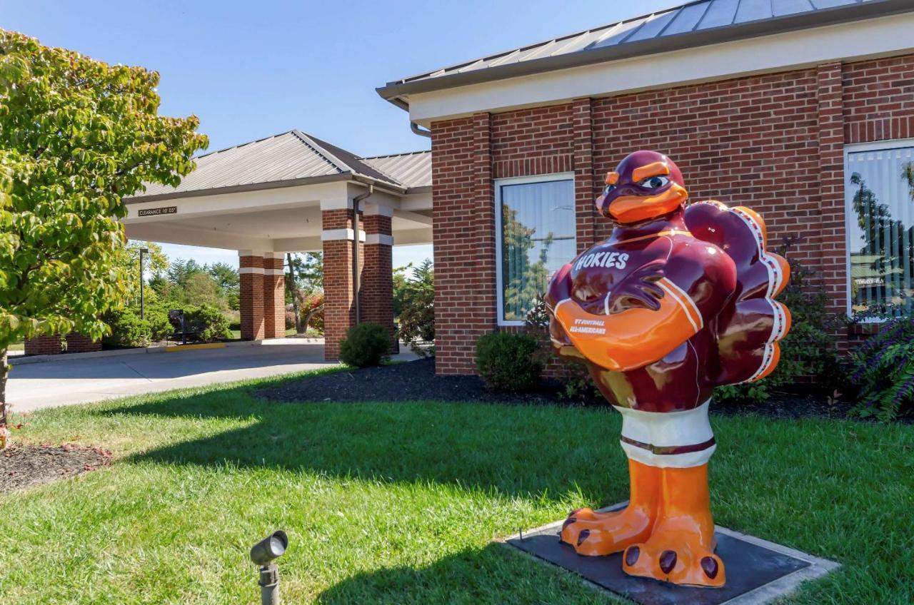 Comfort Inn Blacksburg University Area Bagian luar foto