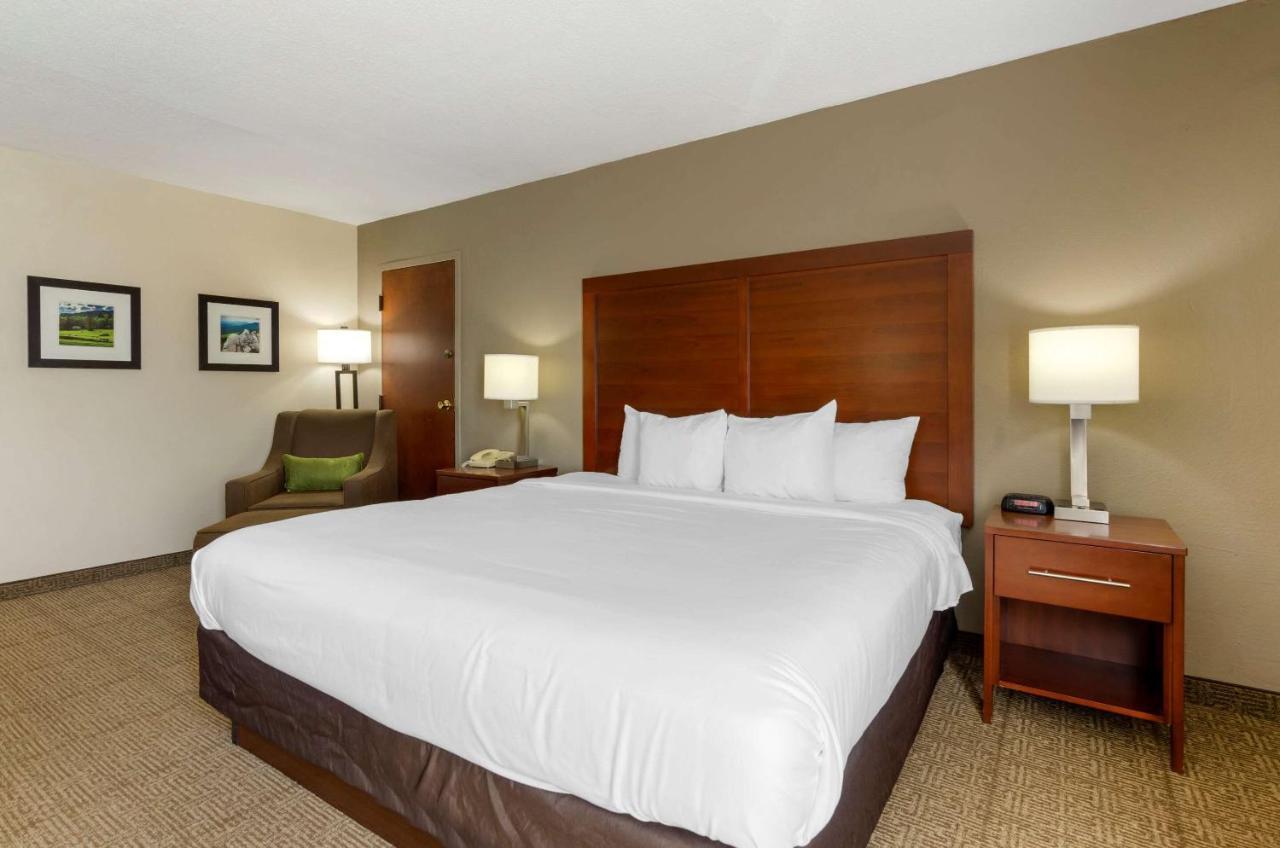 Comfort Inn Blacksburg University Area Bagian luar foto