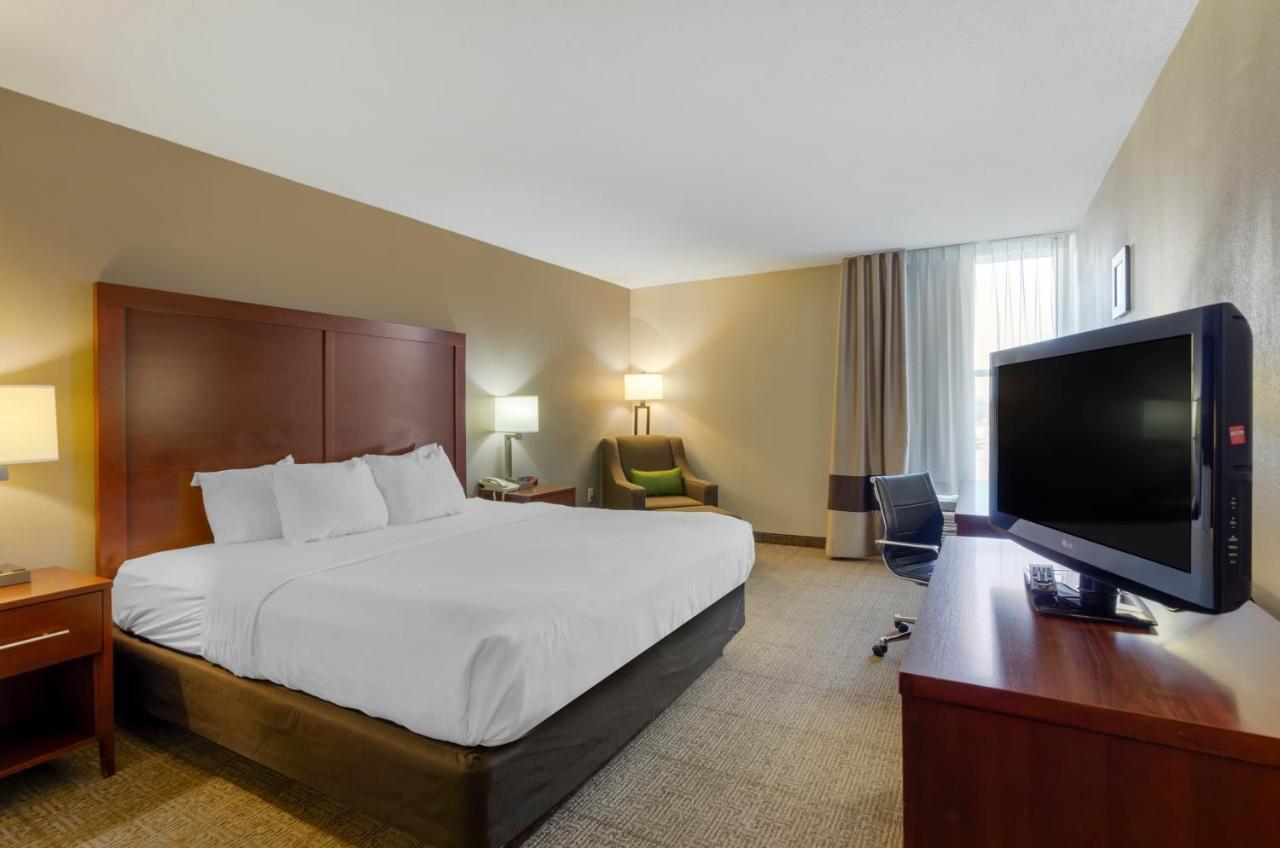 Comfort Inn Blacksburg University Area Bagian luar foto