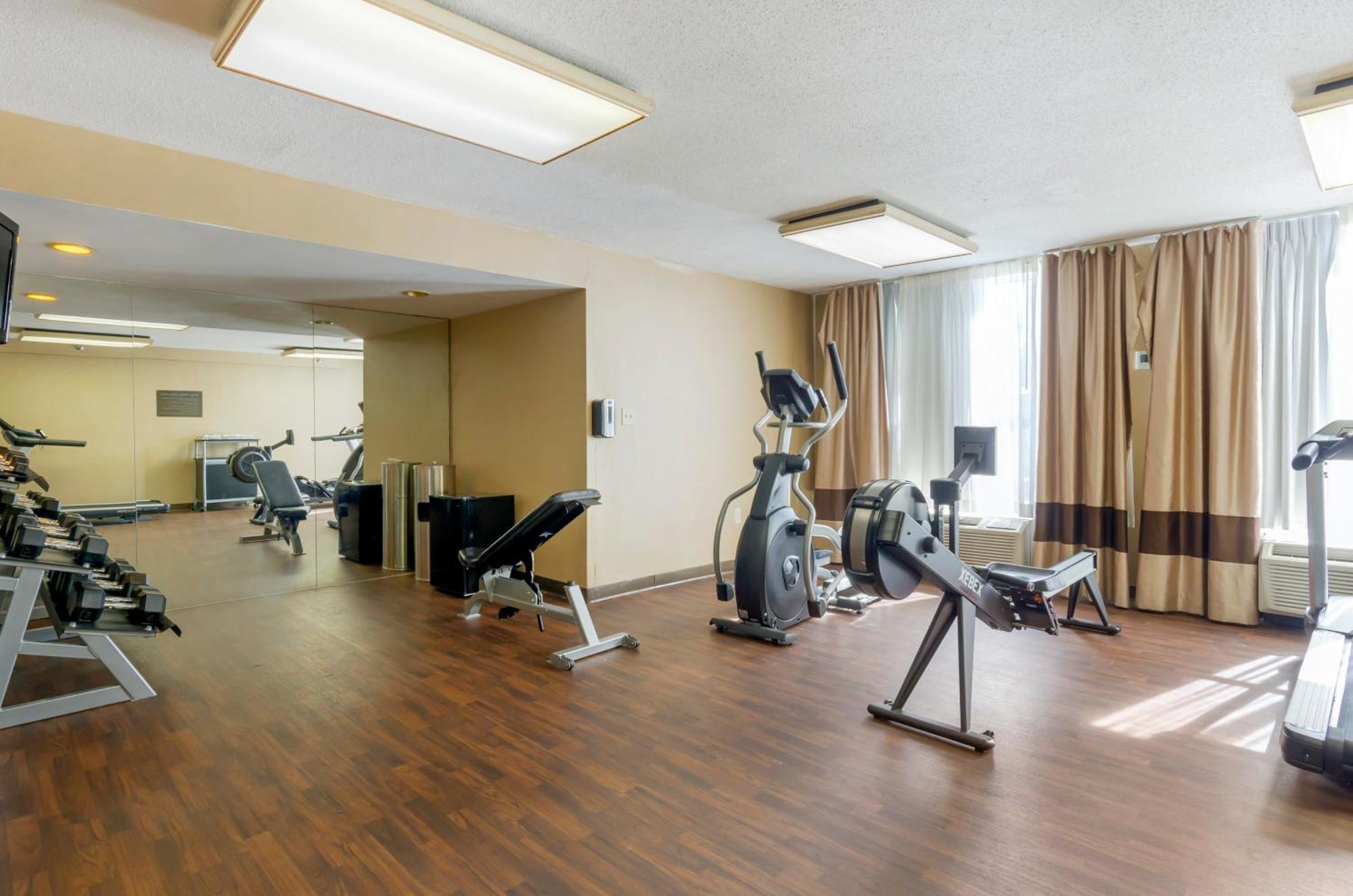 Comfort Inn Blacksburg University Area Bagian luar foto
