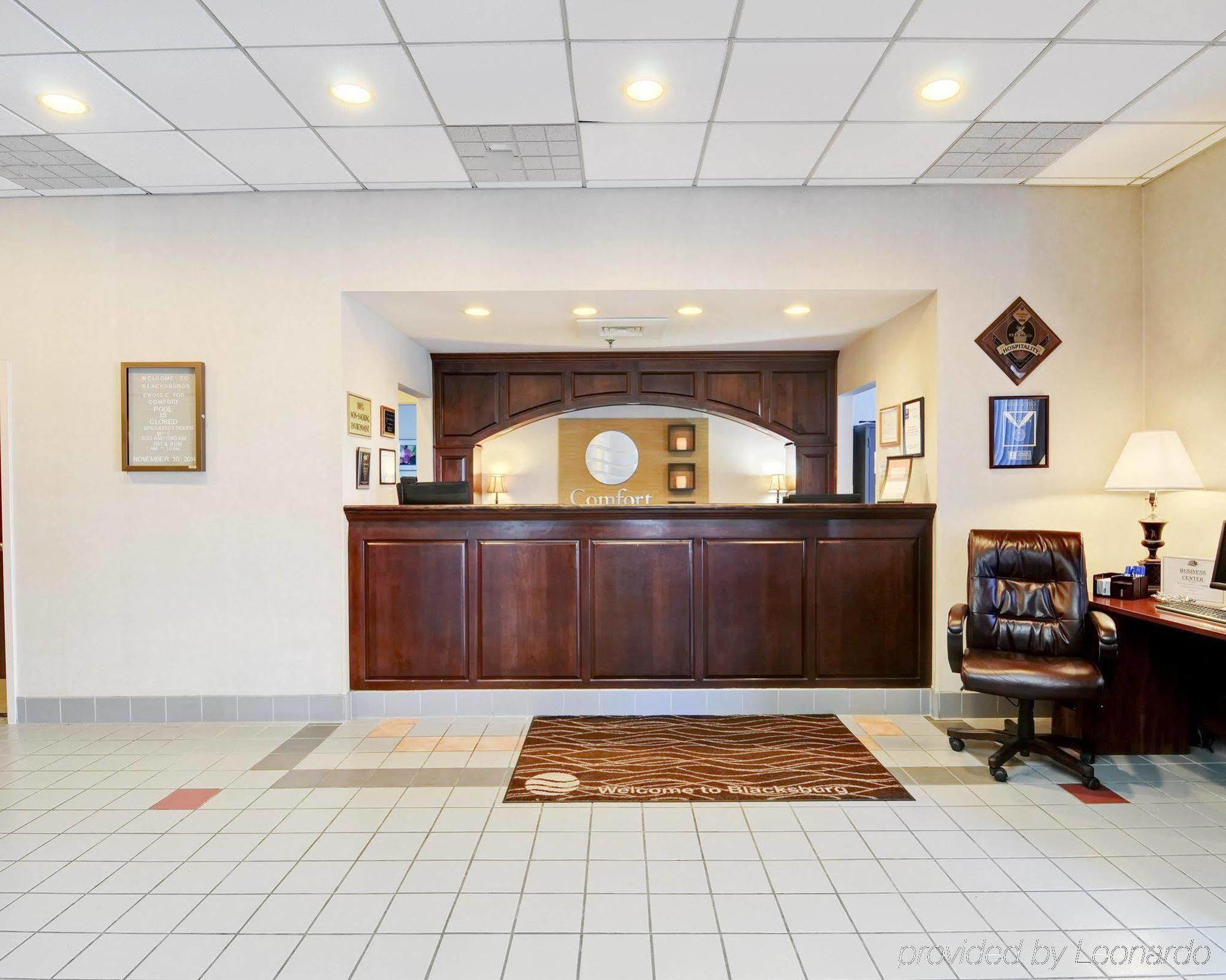 Comfort Inn Blacksburg University Area Bagian luar foto