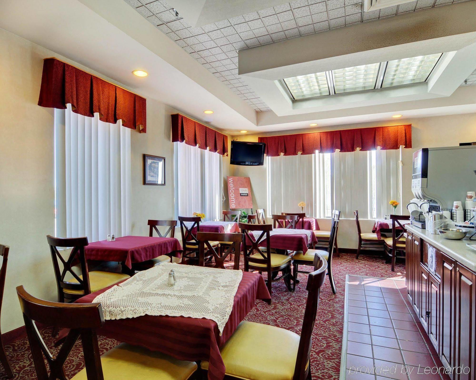 Comfort Inn Blacksburg University Area Bagian luar foto