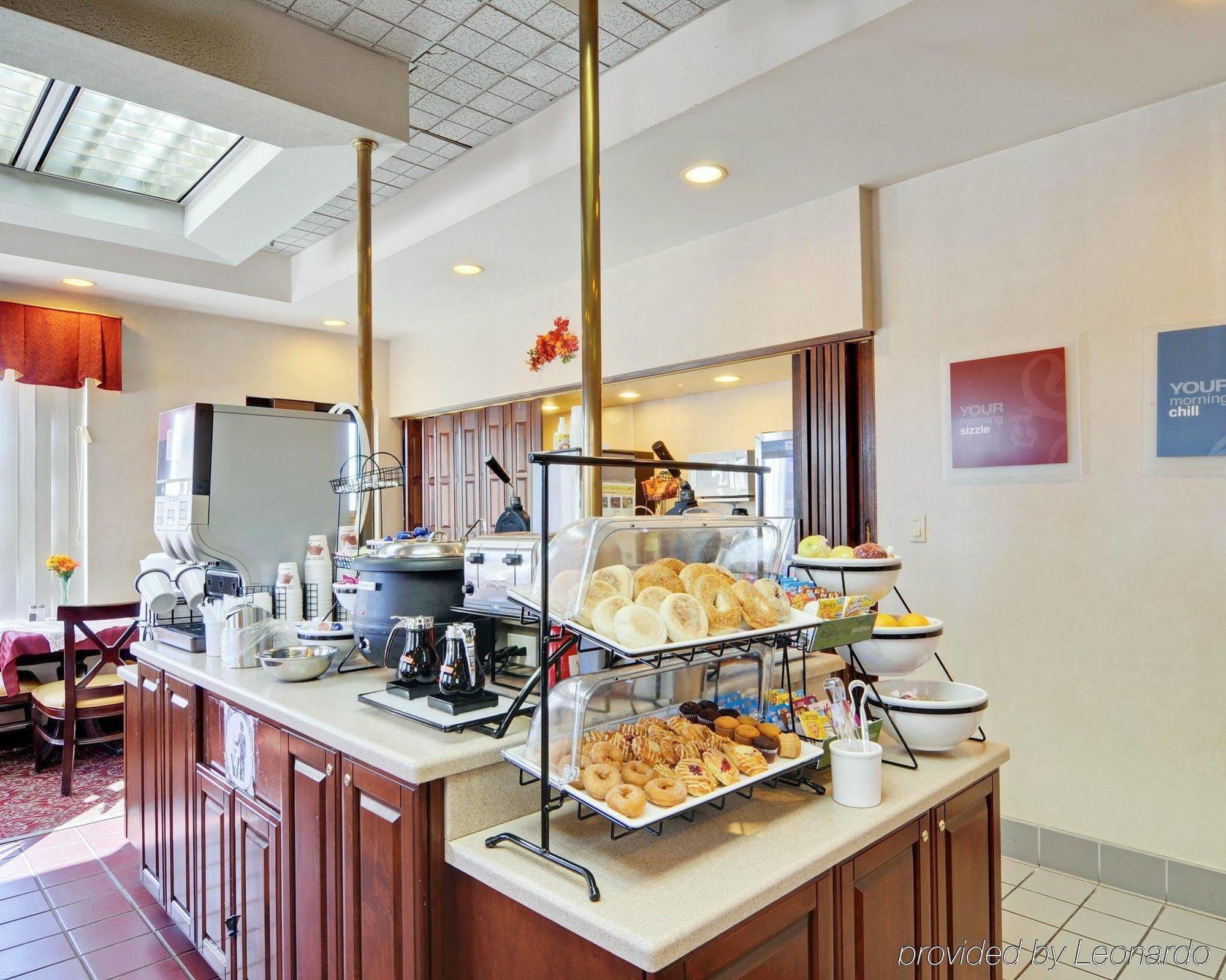 Comfort Inn Blacksburg University Area Bagian luar foto